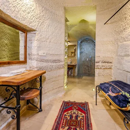 Panoramic Cave 3*