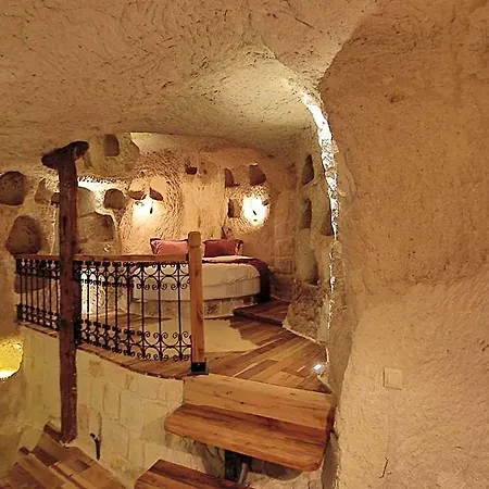 Hotel Panoramic Cave 3*