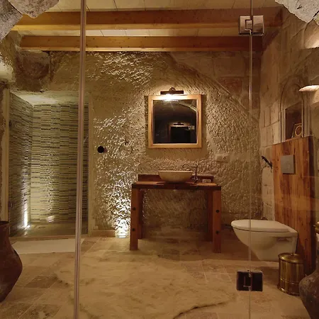 Panoramic Cave 3*