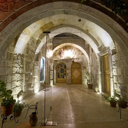 Hotel Panoramic Cave